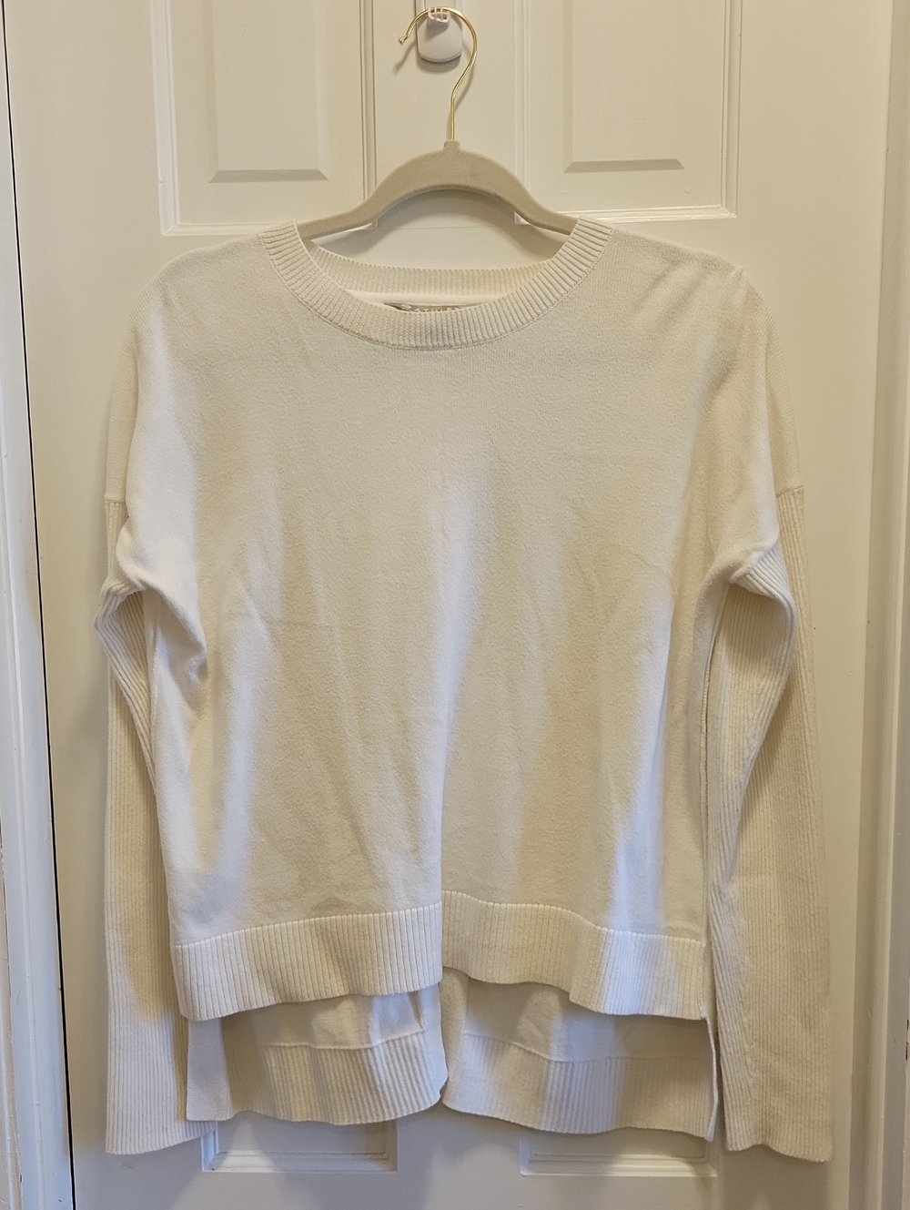 Athleta Cream Lightweight Crewneck Sweater With Open Back Small